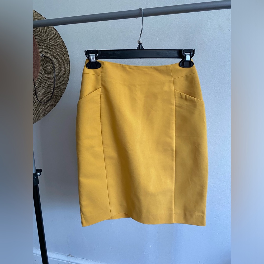 Yellow skirts from HM , size 4 or xs.